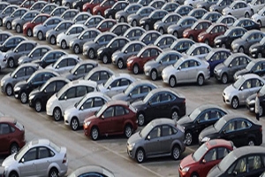 Otomotiv endüstrisi yeni rekor peşinde