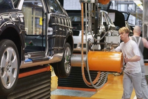 Otomotiv sektörü 7 ayda bu daralmayı yaşadı