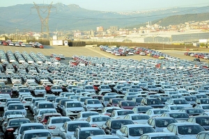 AB'ye otomotiv ihracı tam gaz