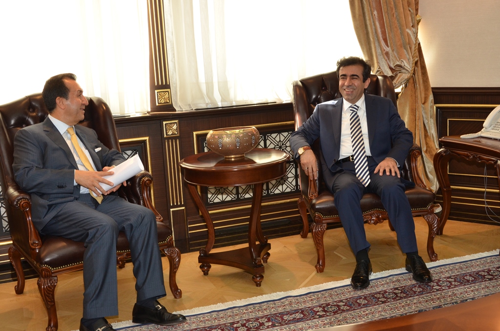 ARLOD Yönetim Kurulu, Kocaeli Valisi Sn.Hasan Basri Güzeloğlu’na Nezaket Ziyareti gerçekleştirdi.