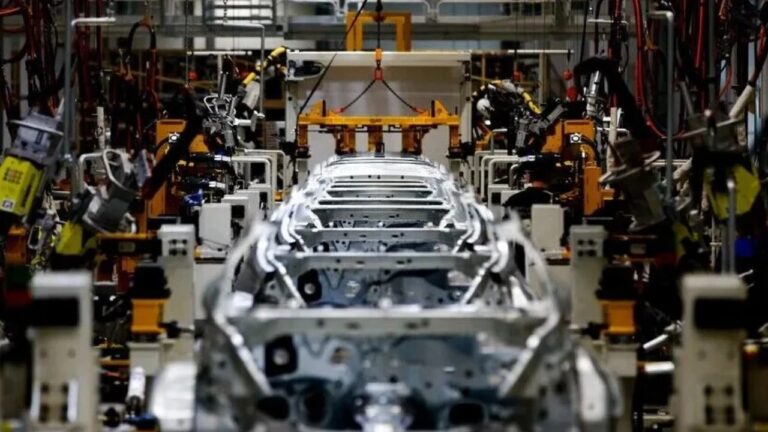 Alman Otomotivinde 20 Yılın En Sert Tablosu On Binlerce Kişi Işini Kaybetti