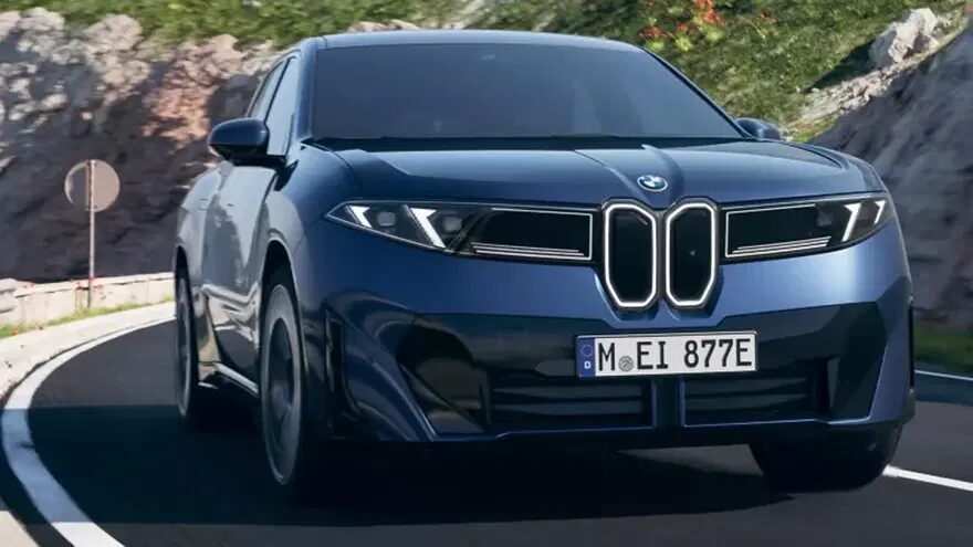 Bmw, Genç Alıcılara Hitap Etmek Için Geleneksel Kontrollerden Uzaklaşıyor 3