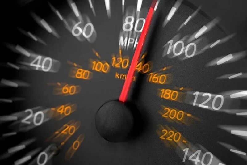 Gelecekte Otomobiller Sürücülerin Hız Yapmasını Otomatik Olarak Engelleyecek 1 Gelecekte Otomobiller Sürücülerin Hız Yapmasını Otomatik Olarak Engelleyecek 1
