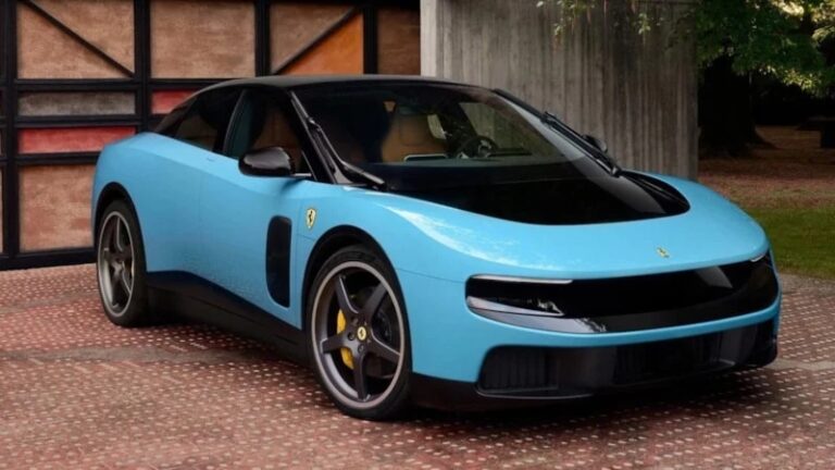 Tartışmalı Ferrari Luce, Açık Artırmada 40 Milyon Dolara Satıldı