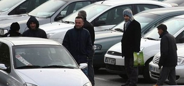 Trafikteki üç araçtan biri yaşlı