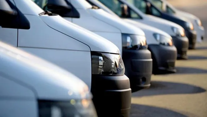 Otomobile parası yetmeyen ticari araç aldı