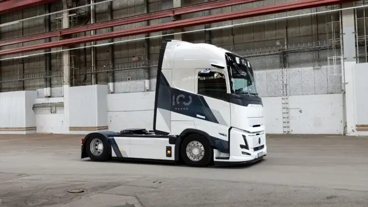 Volvo Trucks Tan 100. Yıla Özel Model Geldi