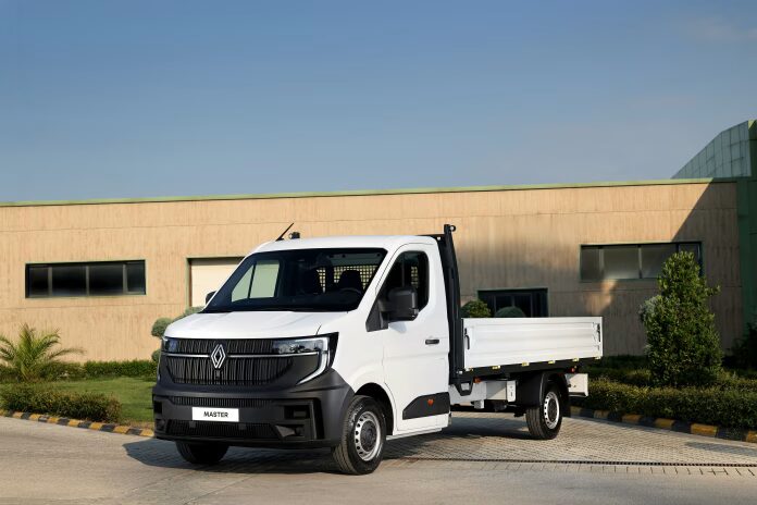 Yeni Renault Türkiye Pazarına Yeni Master Minibüs Ve Kamyonetle Döndü 2 Yeni Renault Türkiye Pazarına Yeni Master Minibüs Ve Kamyonetle Döndü 2