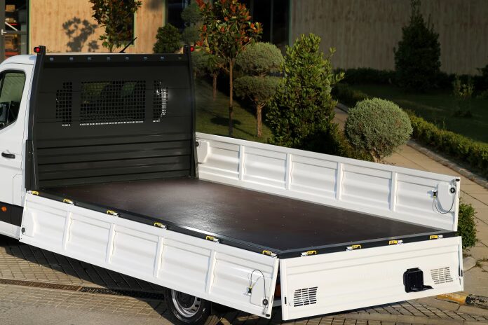 Yeni Renault Türkiye Pazarına Yeni Master Minibüs Ve Kamyonetle Döndü 4 Yeni Renault Türkiye Pazarına Yeni Master Minibüs Ve Kamyonetle Döndü 4