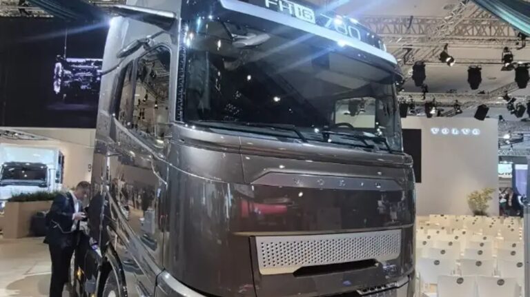Volvo Trucks Menzili 700 Km Ye çıkardı