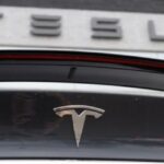 Tesla, Rusya'Ya Açılıyor 1 Tesla, Rusya'Ya Açılıyor