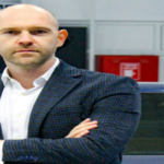 “Lüks Otomobilim Var Diye Yaz Lastiğine Güvenmeyin!”
