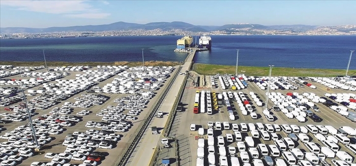 Otomotiv endüstrisi ocakta 2,2 milyar dolarlık ihracat yaptı