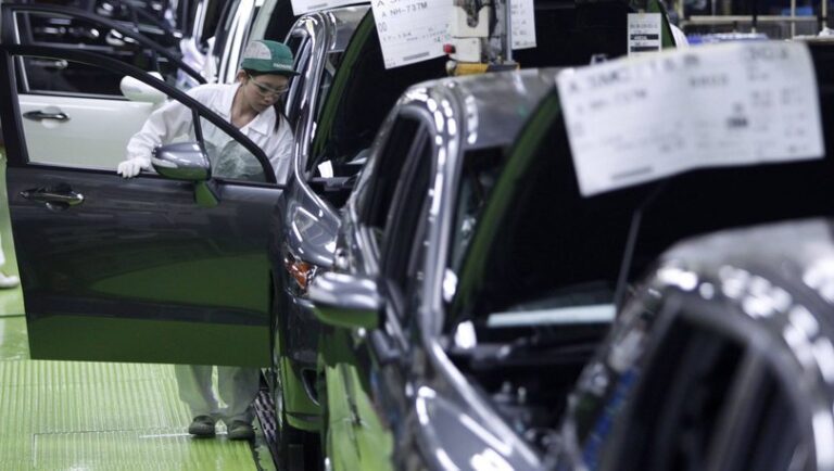 Japon firmaların otomobil üretiminde düşüş