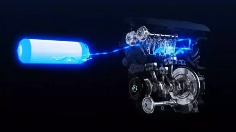 Geleceğin petrolüyle çalışacaklar! 2040 yılında motorine son