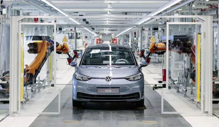 Volkswagen'de üretim durdu