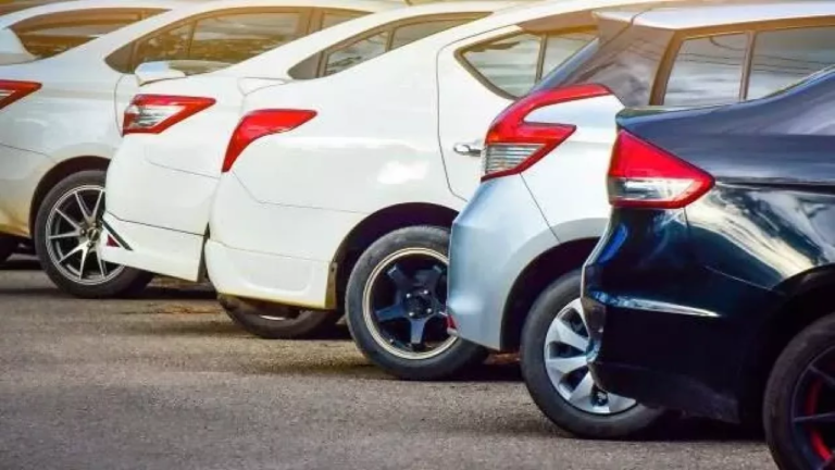 Otomobilde 'yakıt' ve 'karbon emisyonu' etiketi dönemi