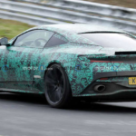 Yeni Nesil Aston Martin Db11 Casus Kameralarına Takıldı 1 Yeni Nesil Aston Martin Db11 Casus Kameralarına Takıldı