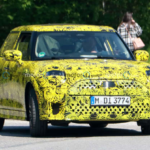 Beş Kapılı Mini Cooper Hardtop Casuslarımıza Yakalandı 10 Beş Kapılı Mini Cooper Hardtop Casuslarımıza Yakalandı