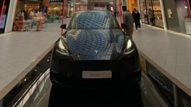 Tesla indirimde yeni bir boyuta geçti