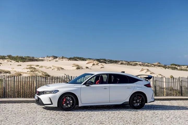 Yeni Honda Civic Type R'ın Türkiye fiyatı açıklandı