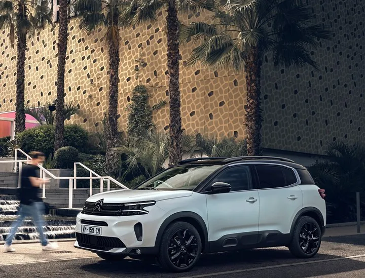 Citroen C5 Aircross Hybrid, özel ë-Series donanımıyla Kasım’da Türkiye’de