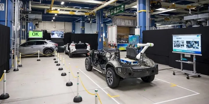 Toyota’dan Tesla atılımı: Yeni nesil elektrikli araç üretim hattı tanıtıldı