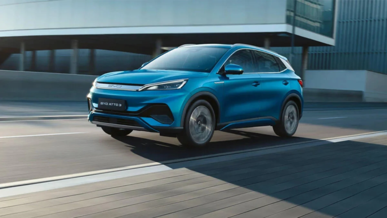 BYD ATTO 3 Türkiye'de satışa sunuldu