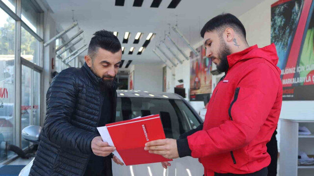 İkinci el araç piyasasında büyük düşüş: Ekspertizler sinek avlıyor