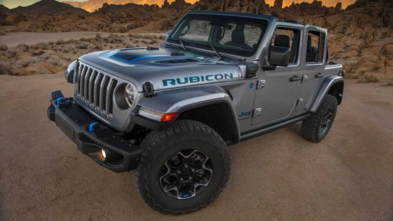 Jeep, yangın tehlikesi nedeniyle Wrangler modellerini geri çağırıyor