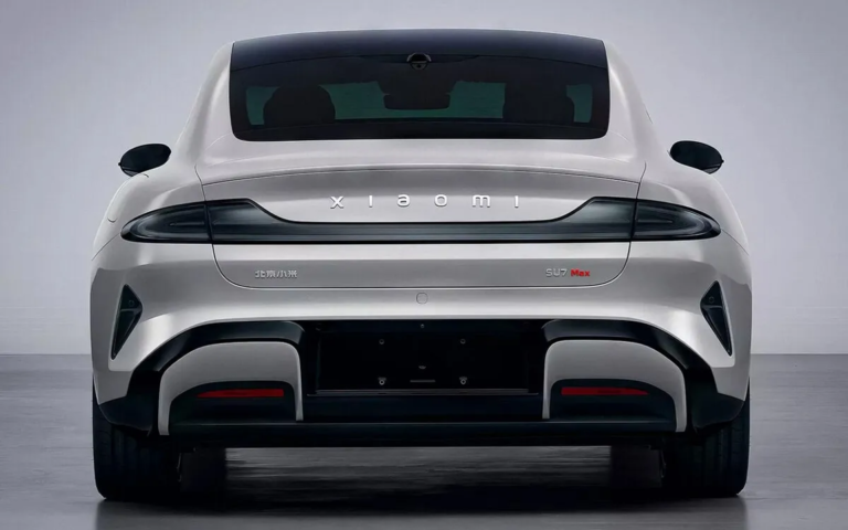 Xiaomi'nin ilk otomobili halka açık yollarda görüntülendi