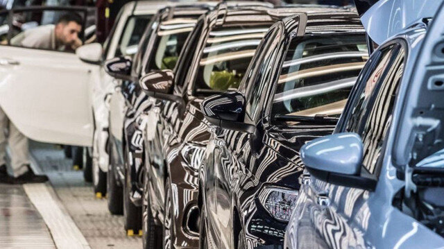 Kasımda en fazla ihracatı otomotiv endüstrisi gerçekleştirdi