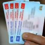 Bu Tarihten Önce Ehliyet Alanlar Dikkat! 15 Tl'Yi Ödemeyenlere 12 Bin Tl Ceza Gelecek
