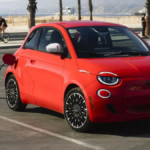 Satışlar Düşüyor: Elektrikli Fiat 500E'Nin Üretimi Durduruldu