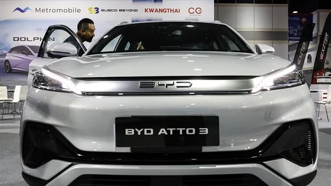 BYD'nin tedarikçisi zor günler geçiriyor: Çin'deki durgunluk Forvia'nın satışlarını vurdu!