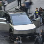 Tesla, Cybertruck'Ları Altıncı Kez Geri Çağırıyor 2 Tesla, Cybertruck'Ları Altıncı Kez Geri Çağırıyor