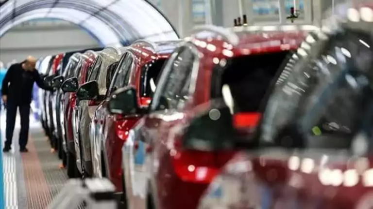 Türkiye, otomotiv ve lojistik sektörleriyle Avrupa ve Asya'yı birbirine bağlıyor