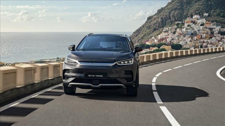 BYD'nin TANG modeli Türkiye'de satışa sunuldu