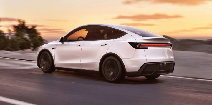 Yüzde 10 ÖTV'li yeni Tesla Model Y Türkiye'de