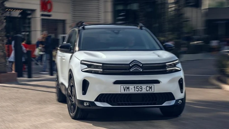 Citroen C5 Aircross’un yeni nesli tanıtıldı: Elektrikli, hibrit, şarj edilebilir hibrit seçeneklerle geliyor