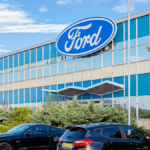 Ford'A Trump Darbesi: 2025 Beklentileri Askıya Alındı 2 Ford'A Trump Darbesi: 2025 Beklentileri Askıya Alındı