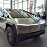 2 Hafta Şarjda Bıraktı, Elektrikli Aracı Bozuldu