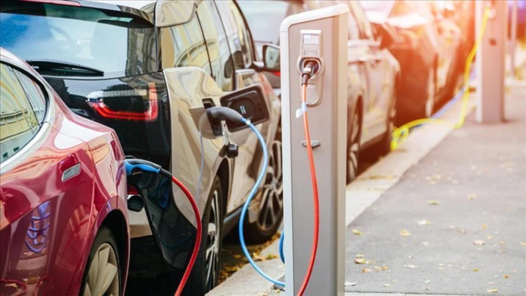 Elektrikli araç satışları 6 ayda 9 milyonu aştı: Çin Ve Avrupa pazarı sırtlıyor