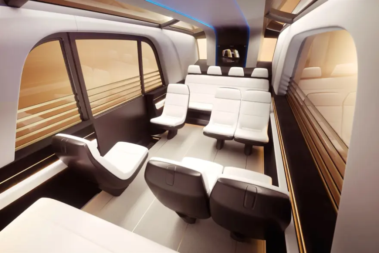 Musk'tan Robovan paylaşımı: 20 kişilik Tesla minibüsü ne zaman geliyor?
