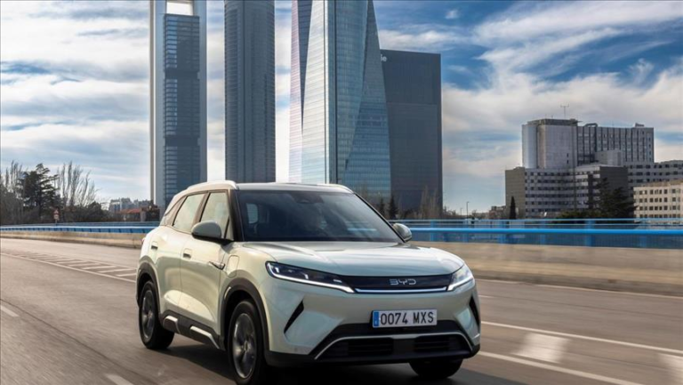 BYD küresel yeni enerjili ve elektrikli araç pazarının zirvesine yerleşti