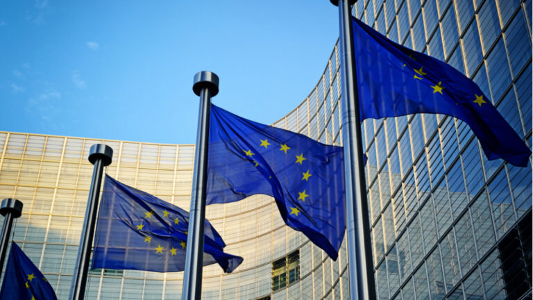 AB, tartışmalı 'Made in Europe' planını tekrar erteledi