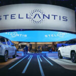 Stellantis Yangın Riski Sebebiyle 700 Bin Aracı Geri Çağırdı