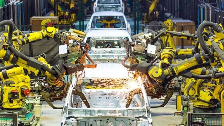 Otomotivde ilk çeyrek alarmı: Üretim ve ihracat geriledi
