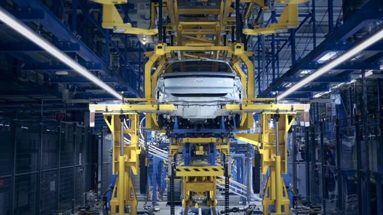 Türk otomotiv sanayii için yeni tehdit AB Çin’e karşı Hindistan hattını açtı