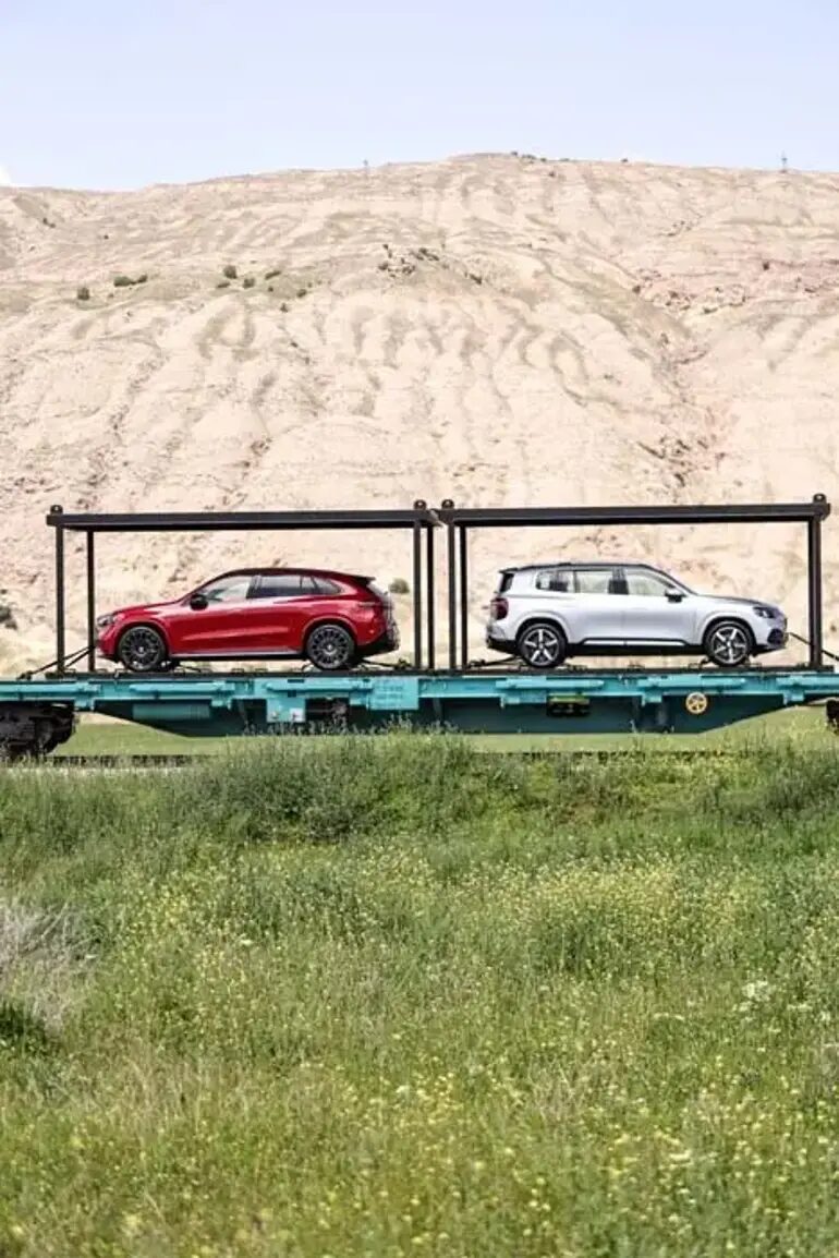 Mercedes'Ten 2 Elektrikli Suv Birden Geldi 3